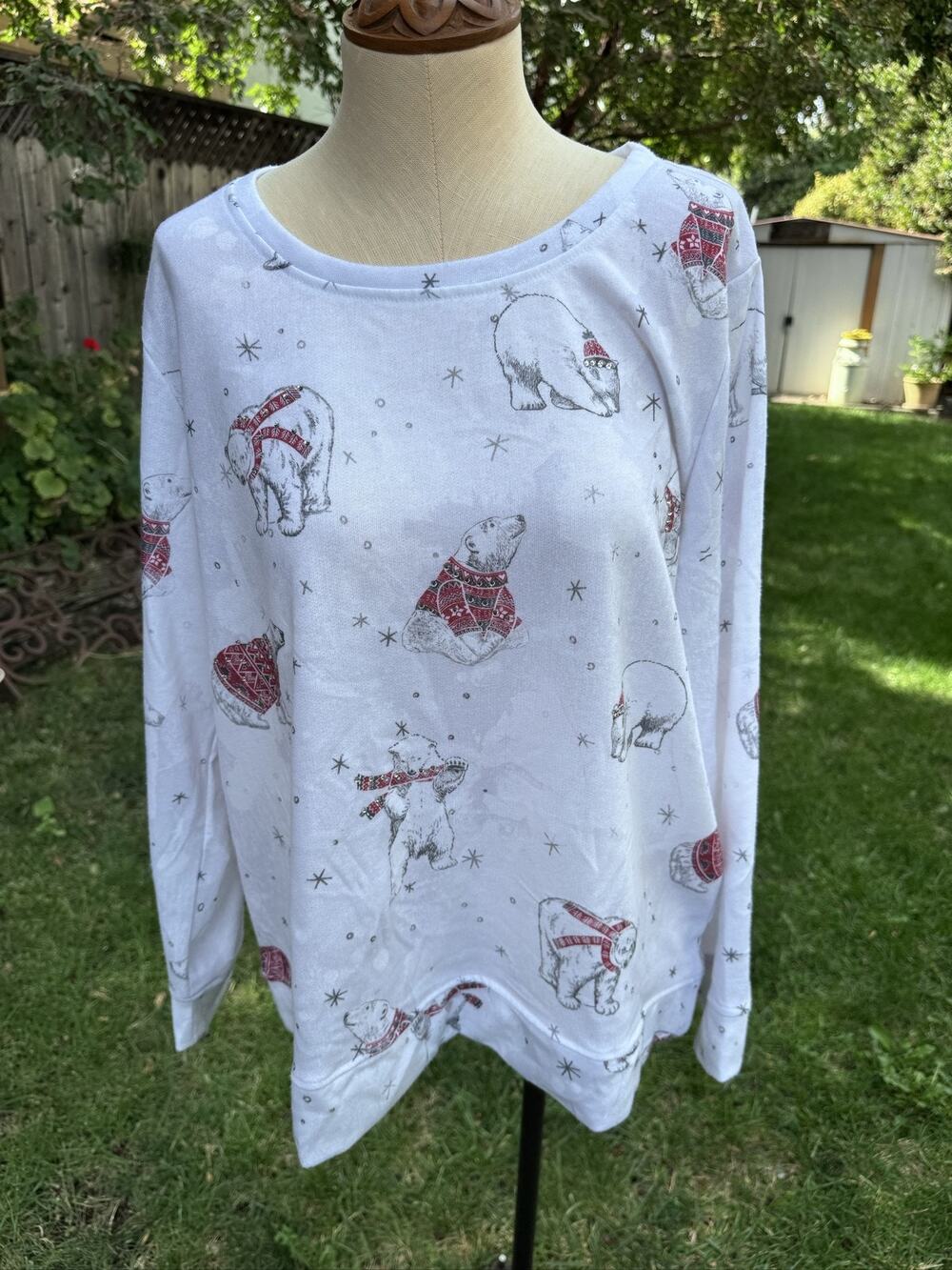 Style & Co Women XL Sweatshirt Polar Bear Snowflake Rhinestone Pullover White